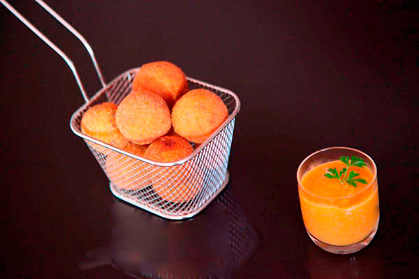 Alle Tricks für die Zubereitung echt spanischer Kroketten in Olivenöl