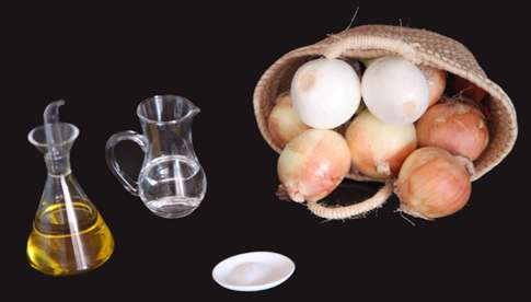 Zwiebelkonfitüre in Olivenöl