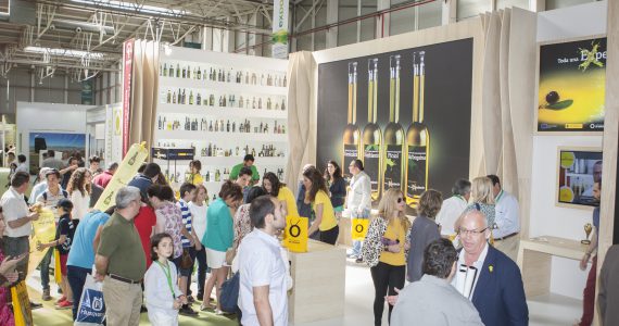 Olivenöl aus Spanien bei der EXPOLIVA 2015 in Jaén