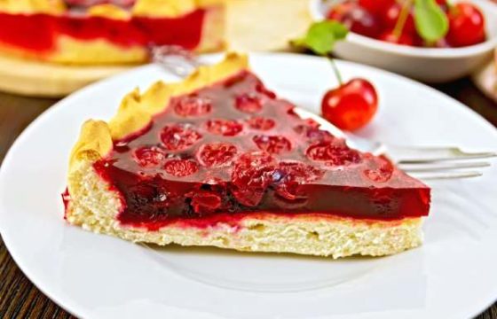 Mandel-Kirsch-Torte